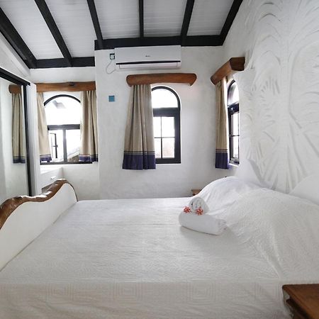 The Salty Palms Apartment Beau Vallon  Exterior photo