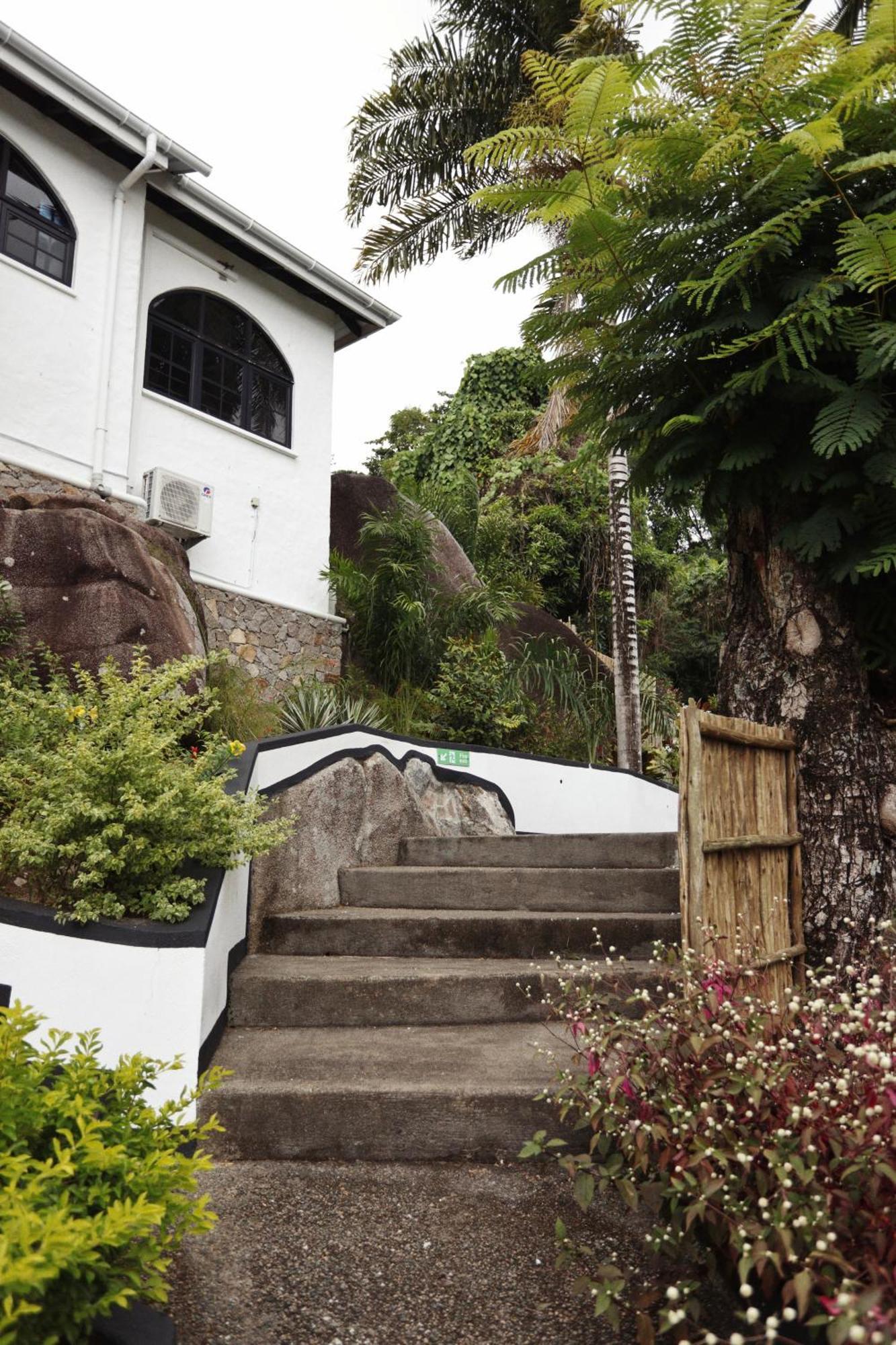 The Salty Palms Apartment Beau Vallon  Exterior photo