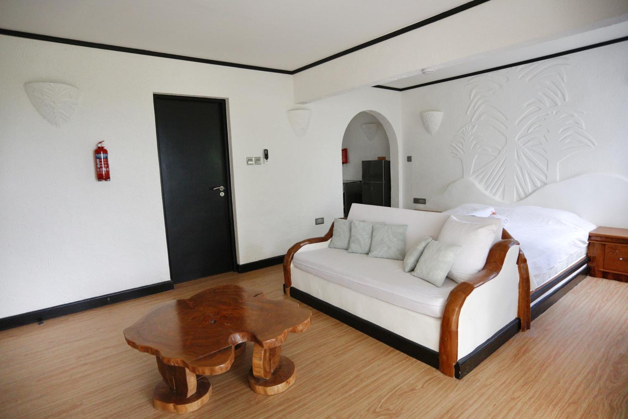 The Salty Palms Apartment Beau Vallon  Exterior photo