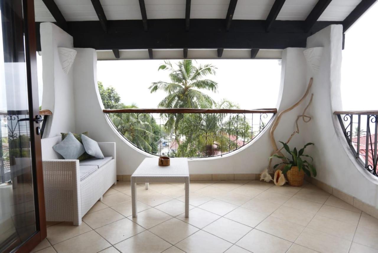 The Salty Palms Apartment Beau Vallon  Exterior photo