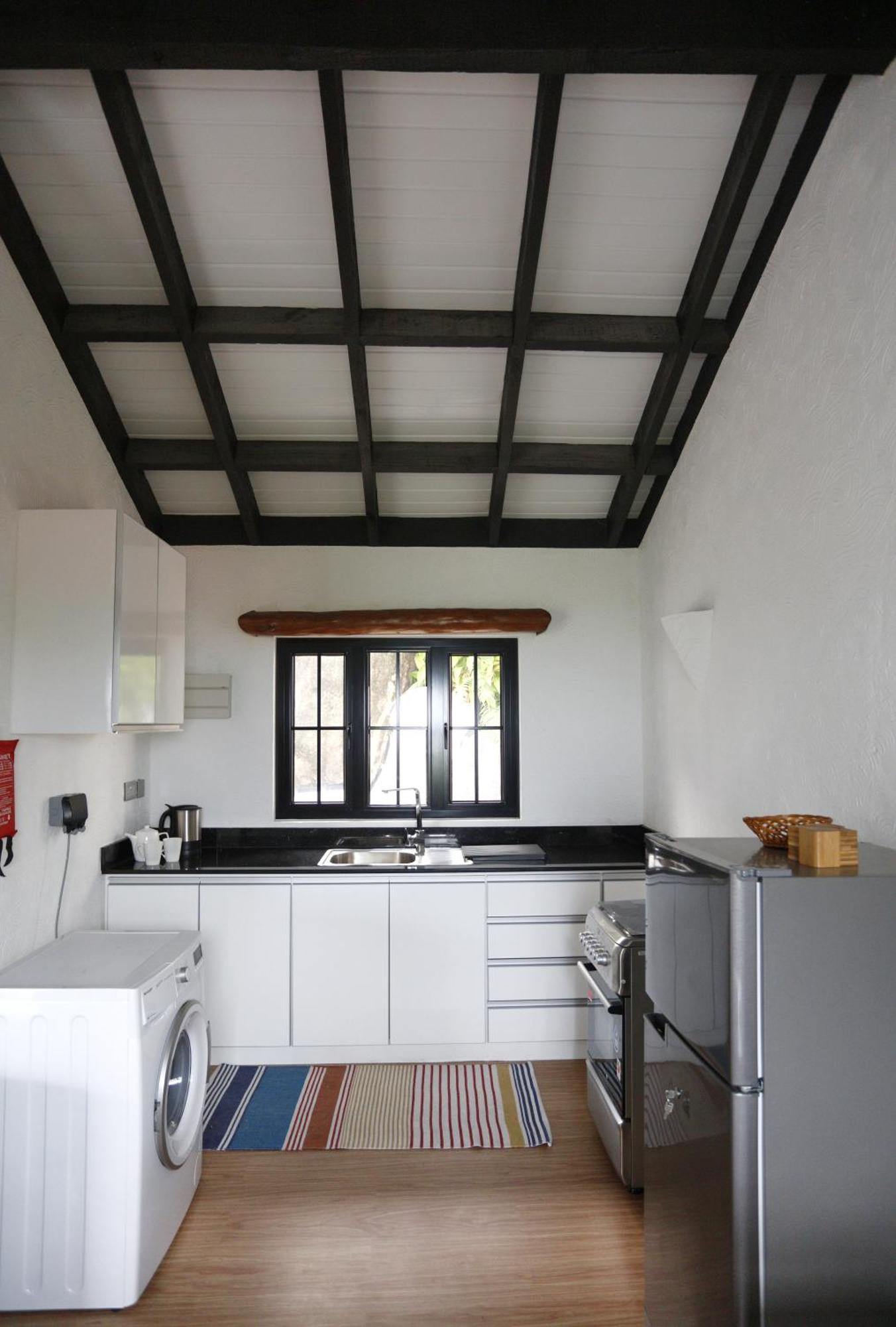 The Salty Palms Apartment Beau Vallon  Exterior photo