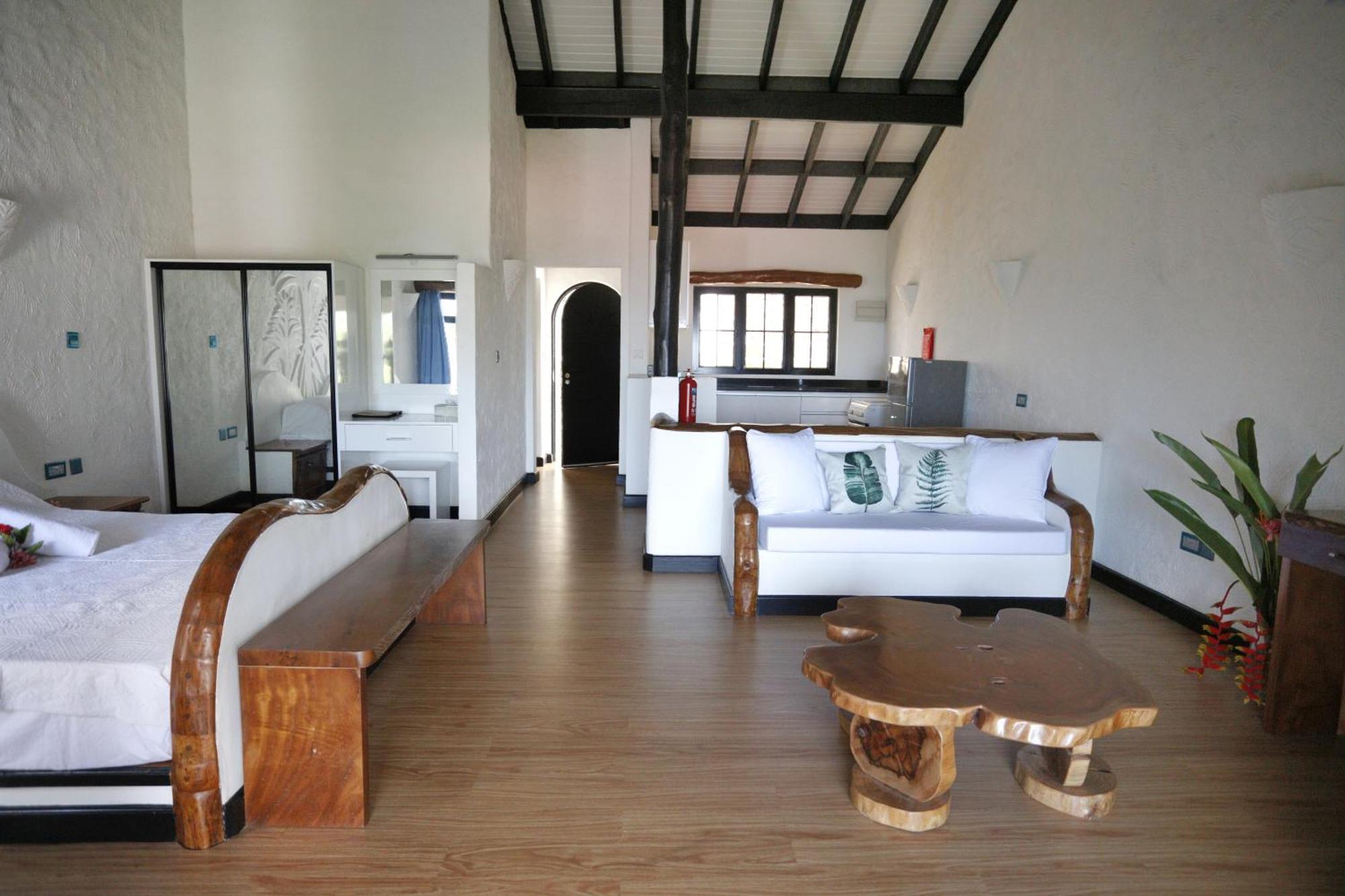 The Salty Palms Apartment Beau Vallon  Exterior photo