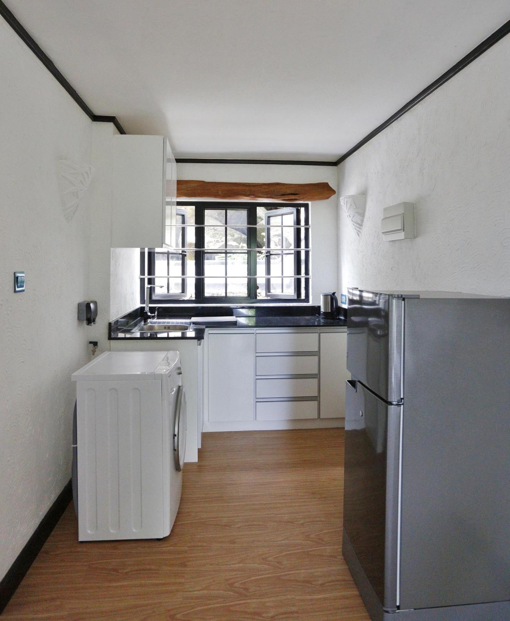 The Salty Palms Apartment Beau Vallon  Exterior photo