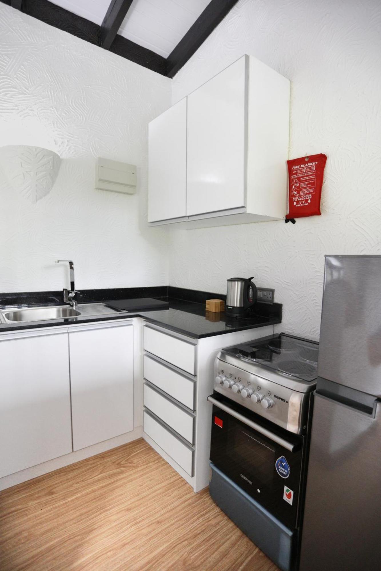 The Salty Palms Apartment Beau Vallon  Exterior photo