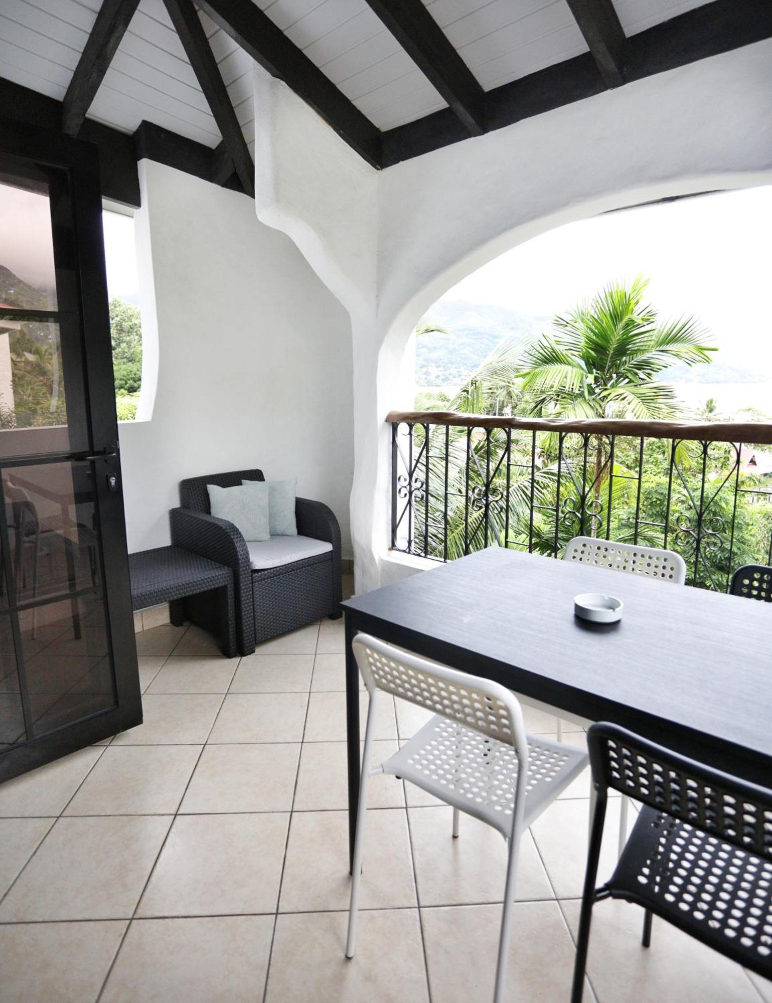 The Salty Palms Apartment Beau Vallon  Exterior photo