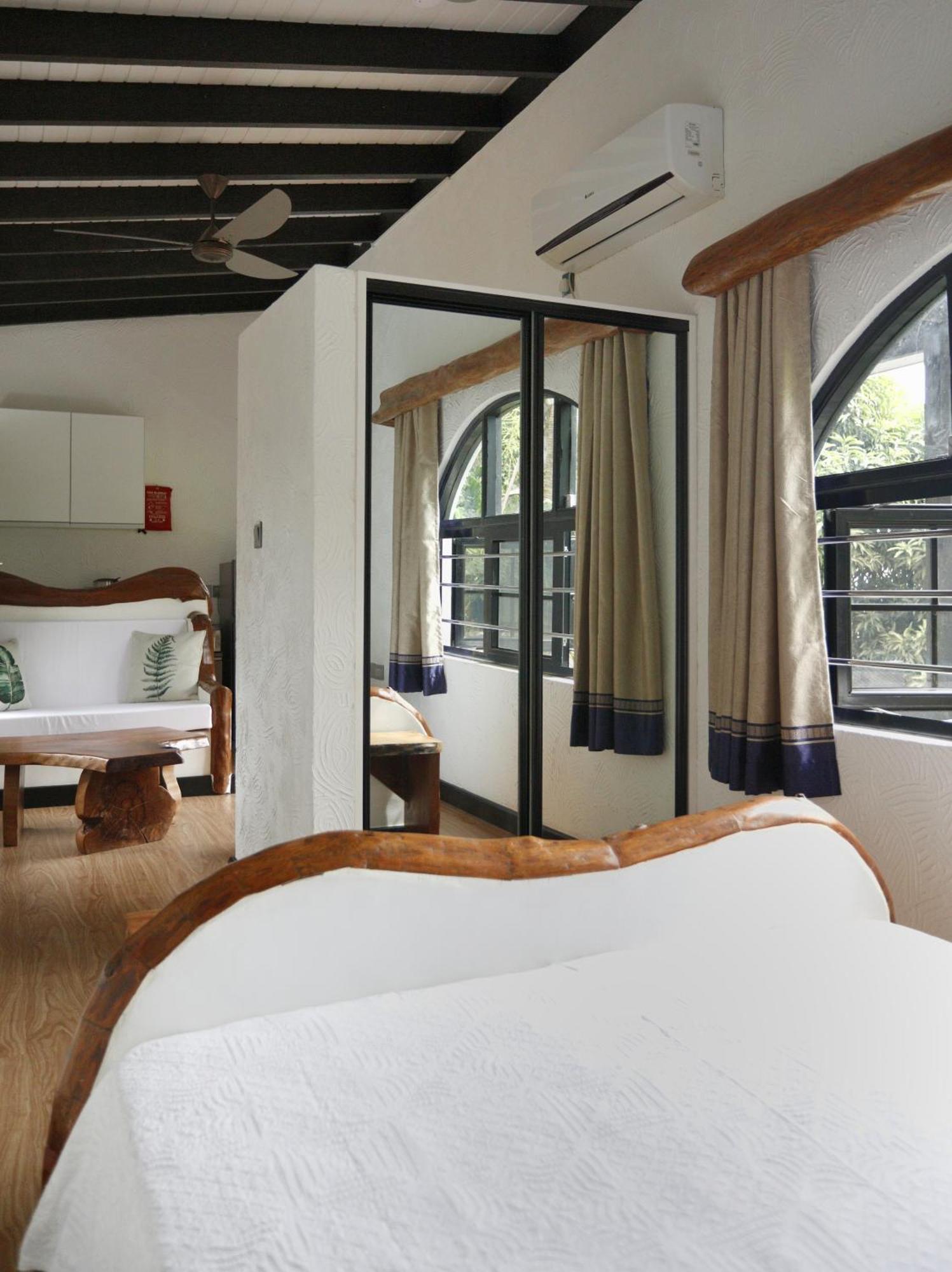 The Salty Palms Apartment Beau Vallon  Exterior photo